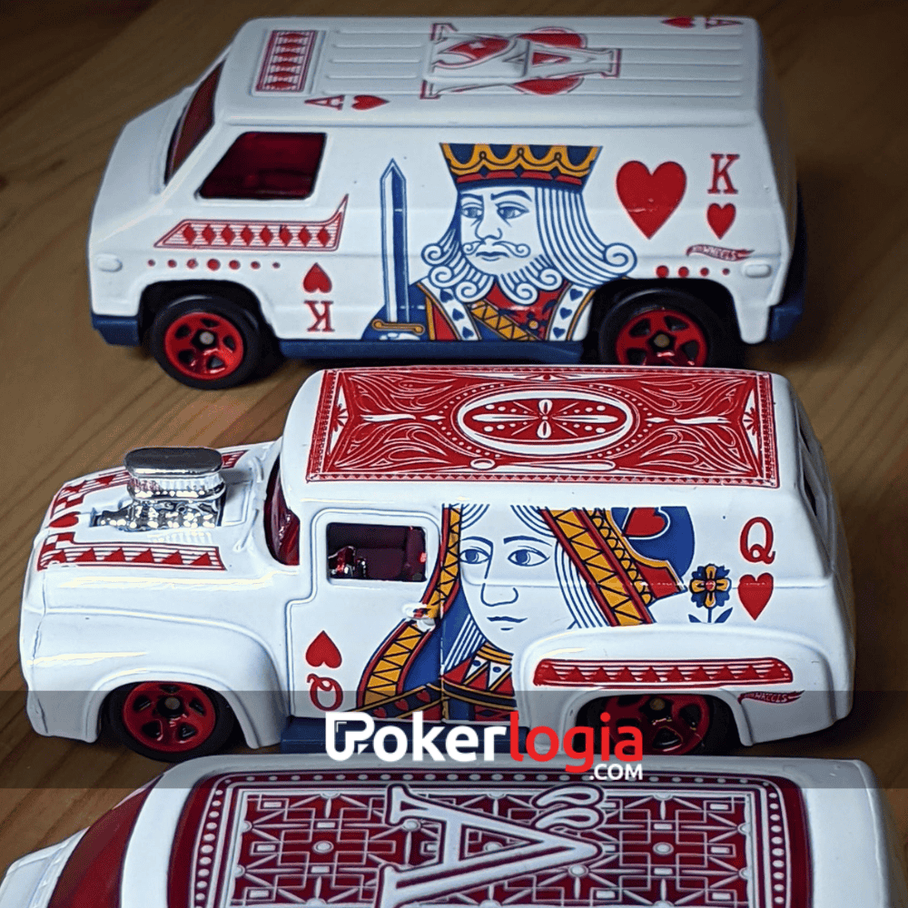 Cuántos modelos de HOT WHEELS relacionados al POKER hay