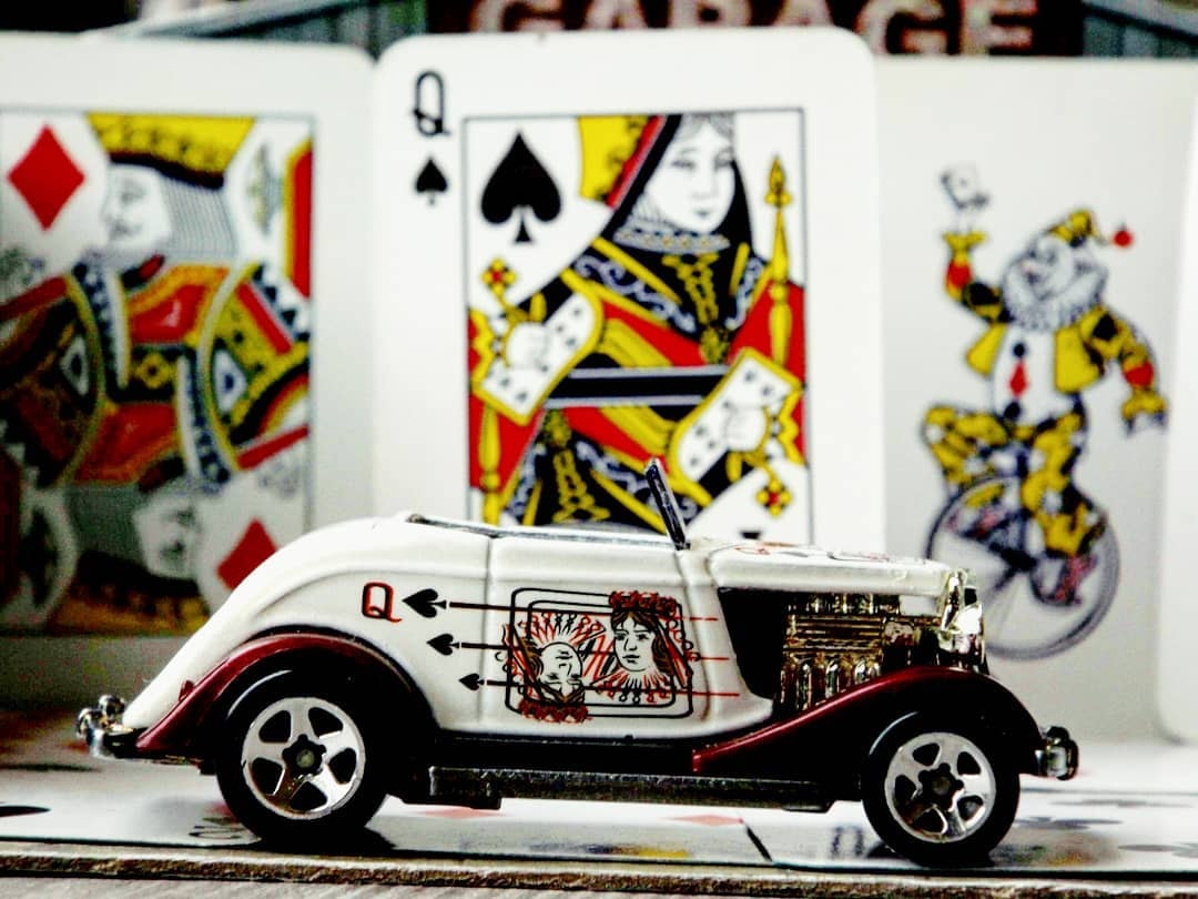 hot wheels poker DAMA Q