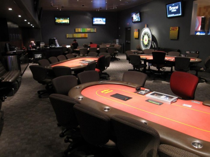 treasure poker room