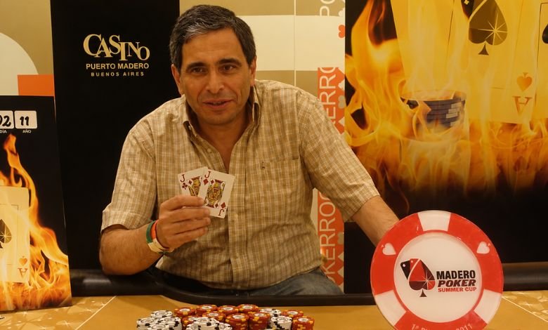 Daniel Asis logró imponerse en la 3ra Madero Poker Summer Cup 2011