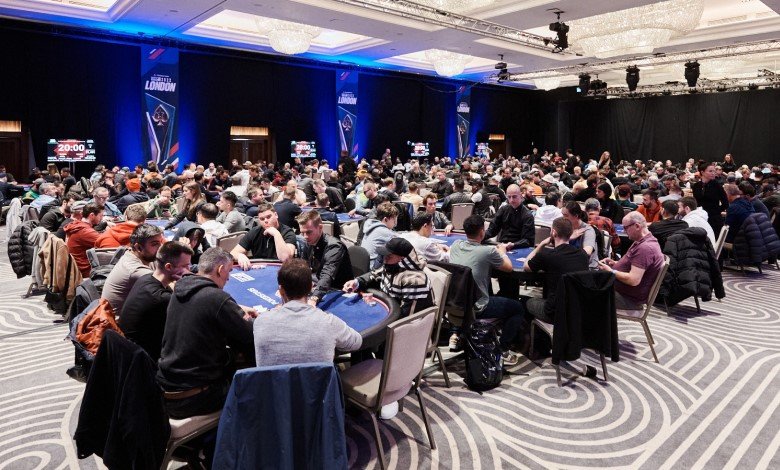 Jorge Cantos logró dos cobros en el EPT Londres 2022