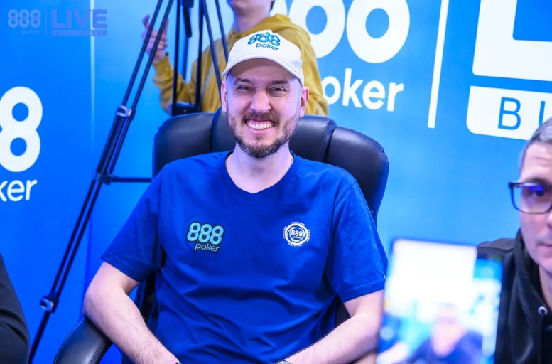 Evento principal de 888poker LIVE Bucarest - Ian Simpson