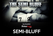 Dedos sosteniendo cartas de 7 y de 9 con la leyenda "The semi bluff"