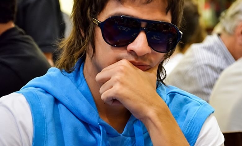 Juan Pablo Gossn conquistó el Evento 01 de la WCOOP