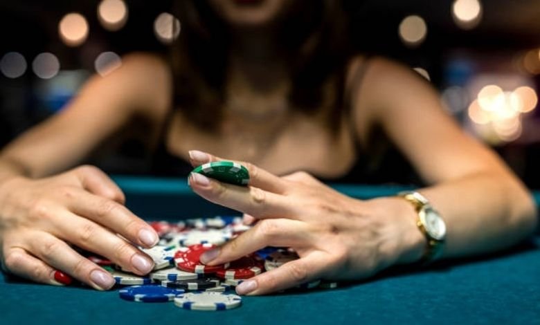 Revista N°2 - Yo, Jugadora de poker, ladylogia por María Sol Giménez
