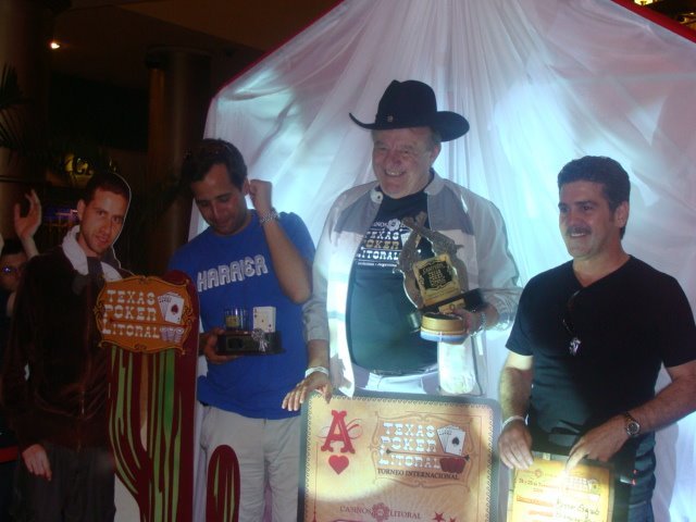 Roberto Catterino se quedó con el último Texas Poker Litoral 2008 catterino-campeon