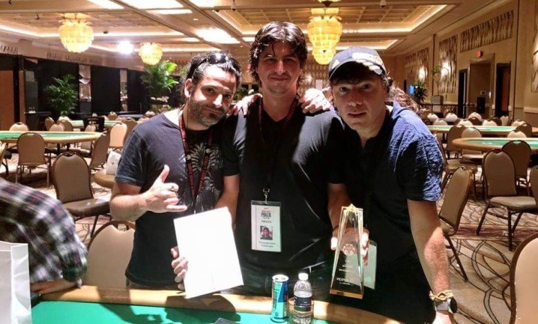 ¡Pokerlogia campeón: Fer Gatto se llevó el Media Freeroll de la WSOP! fernando gatto poker wsop prensa 2015