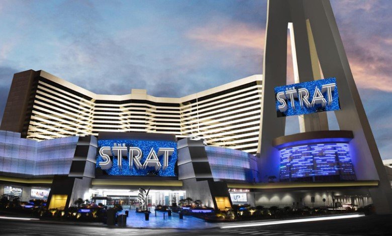 Jugador descontrolado estrella camioneta en el lobby del Casino Stratosphere hotel casino stratophere las vegas poker