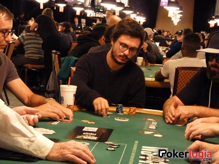 ramiro-petrone-online-dragon-888-poker